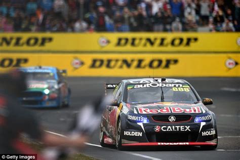 Craig Lowndes Wins His Sixth Bathurst 1000 V8 Supercars Crown Daily