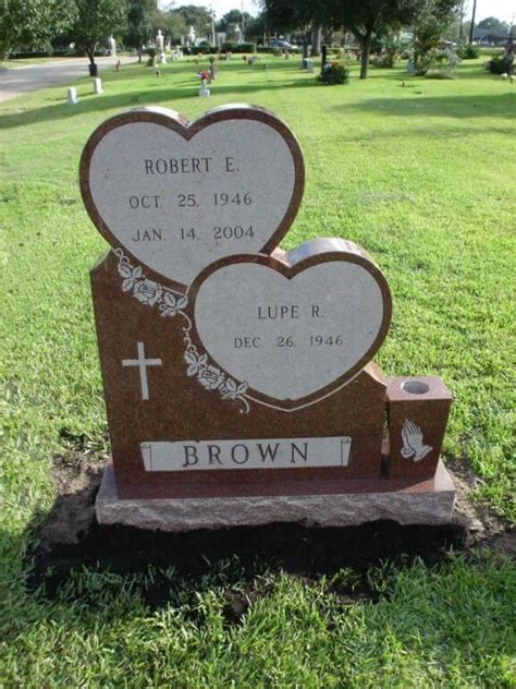 Heart Shaped Headstones And Cross Monuments By Schlitzberger In 2022