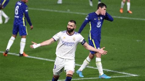 Liga Champions Hattrick Benzema Bawa Real Madrid Unggul 3 1 Atas