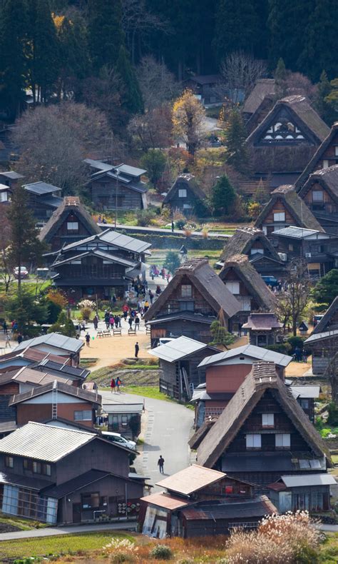 shirakawa  onsen  waterfall hiking  day  trip  japan