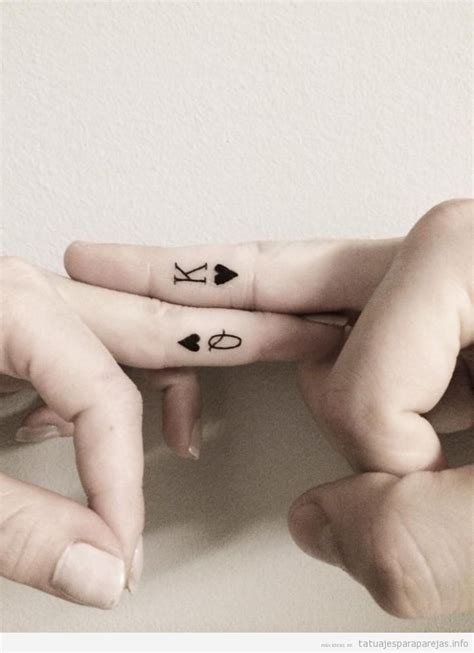 Imagenes De Tatuajes De Parejas En Los Dedos Veamos Algunas Im Genes