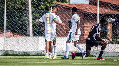 Após Vitória Na Estreia Palmeiras Enfrenta Corinthians Pelo Brasileiro