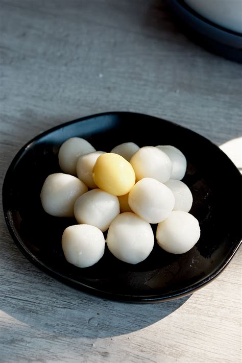 The Easiest Tsukimi Dango Recipe - Mochi Mommy