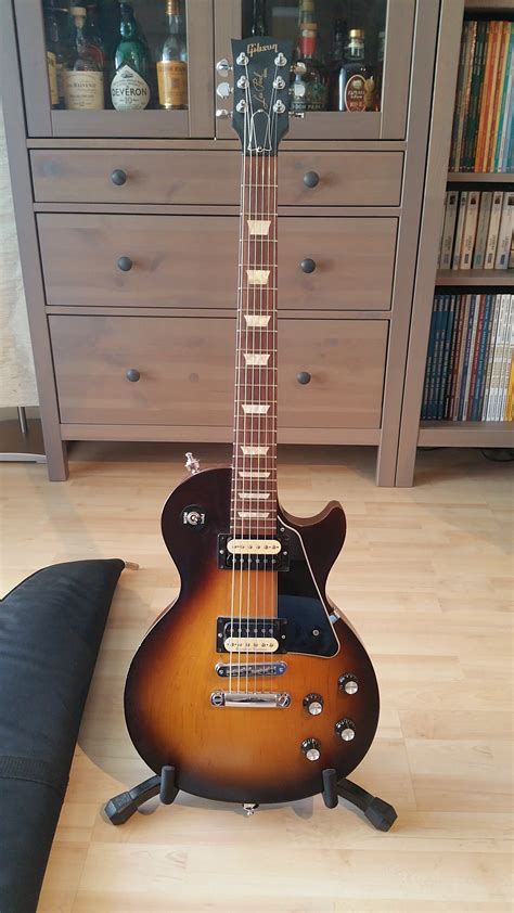 Les Paul 70s Tribute Gibson Les Paul 70s Tribute Audiofanzine