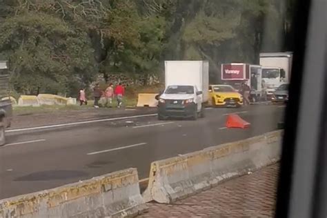 Bloquean Carretera México Puebla En Protesta Por Desaparición De Joven