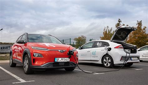 ADAC Testet Rollende Elektroauto Ladehilfe Video Ecomento De