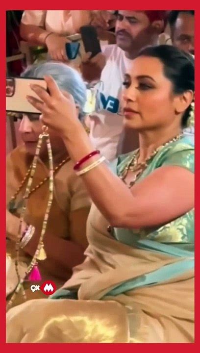 Rani Mukerji Stuns In A Saree At Durga Puja Video Dailymotion