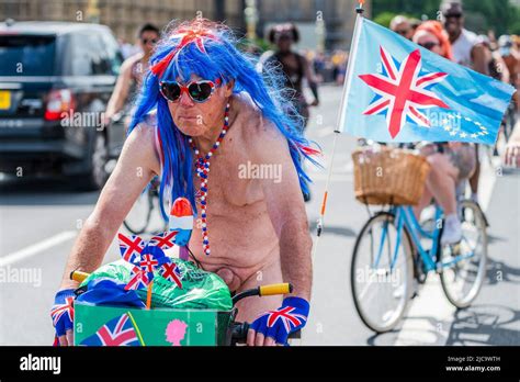 London Uk Th June Heading Past Big Ben The World Naked