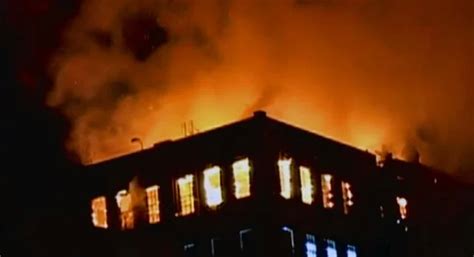 Video 4 Alarm Fire Rips Through Pratts Historic Main Building Gothamist