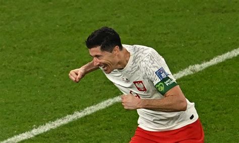 Video Polonia Venci A Arabia Saud En Su Segunda Salida En El Mundial