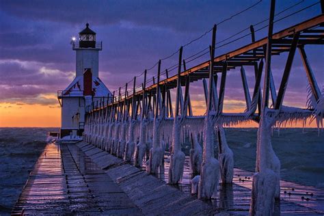 Michigan City Lighthouse - hdrcreme