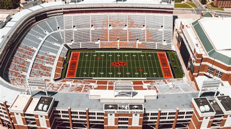 Oklahoma State Cowboys Replace Football Field With Latest Fieldturf Technology