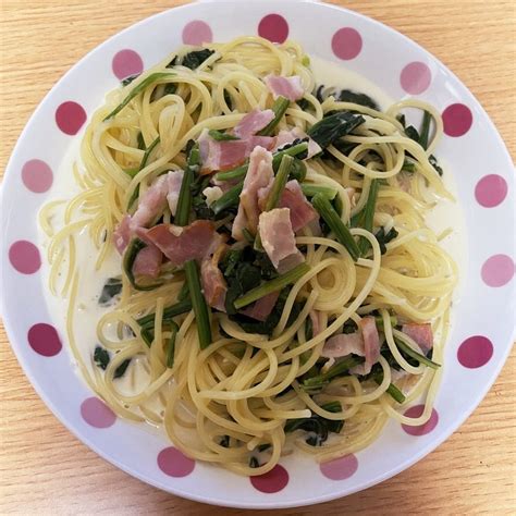 【みんなが作ってる】 ほうれん草とベーコンのクリームパスタのレシピ 【クックパッド】 簡単おいしいみんなのレシピが370万品