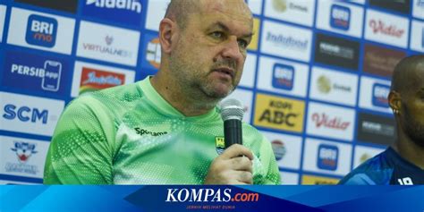 Persib Bandung Vs Pss Catatan Bojan Hodak Soal Kekuatan Sleman