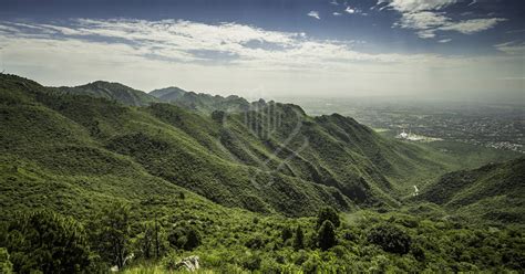 Explore Beautiful Margalla Hills | Hiking Trails In Islamabad