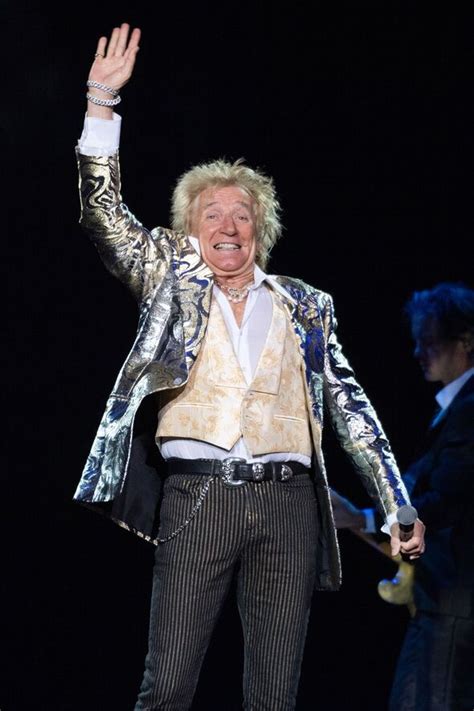 Rod Stewart Furiously Stormed Off Stage After Show Cut Short Music