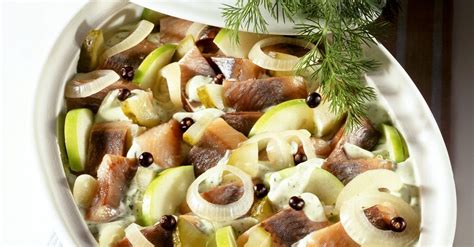 Matjes Apfel Topf Mit Zwiebeln Rezept Eat Smarter