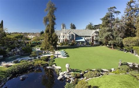 Hugh Hefner's Mansion in Los Angeles, CA (Listed for $200 Million)