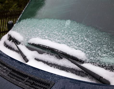 Heftiger Temperatursturz Schon Wieder Frost Und Schneeflocken