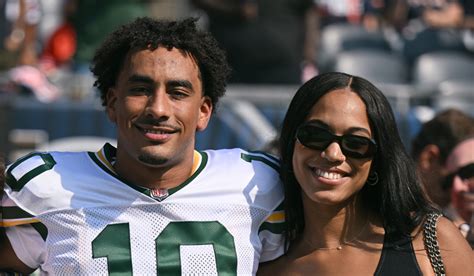 packers quarterback jordan love  engaged  girlfriend ronika stone