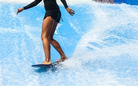 Top 5 Best Indoor Surfing Venues and Wave Pools in the USA - Surf Hungry