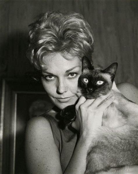 Kim Novak With Her Cat Pyewacket In “bell Book And Candle” 1958 R