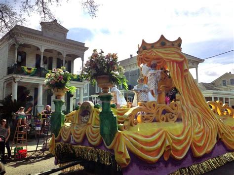 1000+ images about Mardi Gras Floats on Pinterest | Stage design, Mardi ...