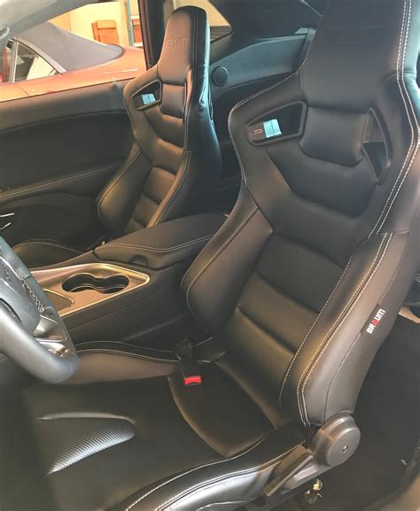 Challenger Bucket Seats Atelier Yuwa Ciao Jp