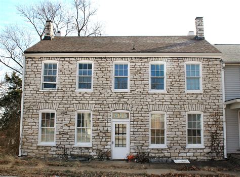 Homes: 200-04 Steins & 7012 Minnesota