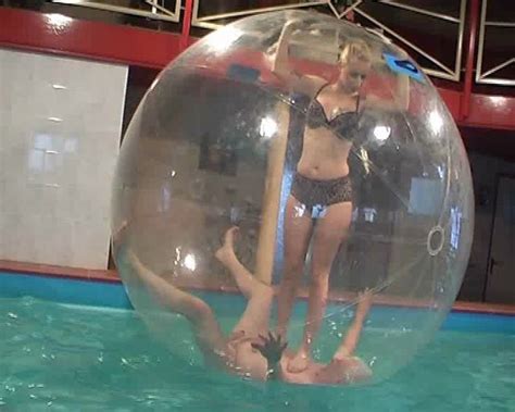 Kelly Kalashnik Trapped In The Balloon Porno Videos Hub