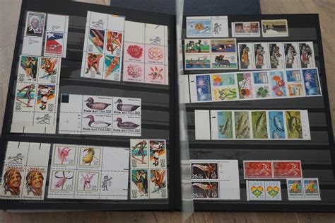 Usa Iets Divers Verzameling Postzegels In Album Stamp Land