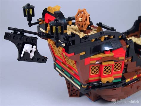 Lego 31109 Creator 3 In 1 Pirate Ship Review The Brothers Brick