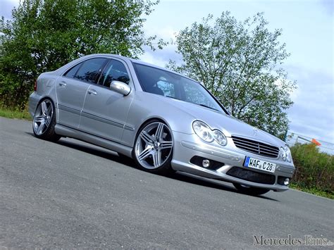 Dezent Und Dynamisch Mercedes C Amg W Er C Klasse Als Wolf