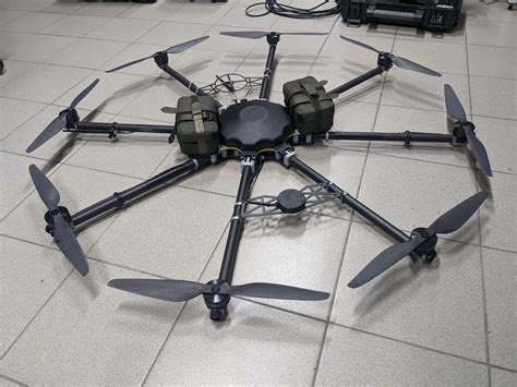 Inside the elite Ukrainian drone unit founded by volunteer IT experts ...