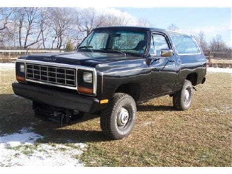 1982 Dodge Ramcharger - Information and photos - MOMENTcar