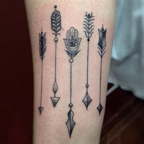 50+ Arrow Tattoo Ideas for the Minimalist – MyBodiArt