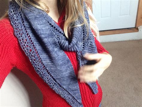 Ravelry October Breeze Pattern By Meridith Shepherd