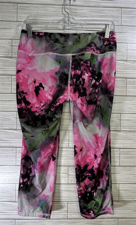 Athleta Chaturanga Floral Bloom Capri Legging Pink G Gem