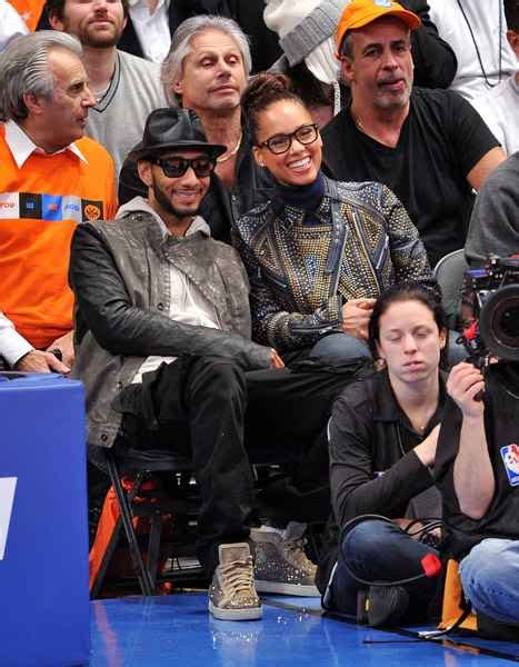 TKnewZ: Spotted: Alicia Keys and Swizz Beatz At The Knicks Vs Heat Game