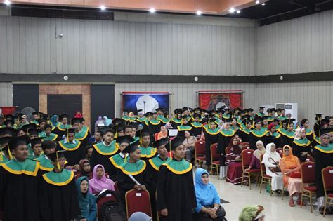 Smk Bim Wisuda Pelepasan Kelas Xii Tahun Ajaran Website