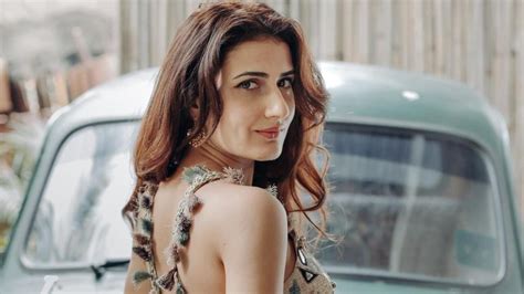 Happy Birthday Fatima Sana Shaikh A Look At Upcoming Projects Of The