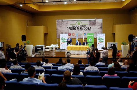 El gobernador Valdés en visita oficial a Bella Vista Bella Vista