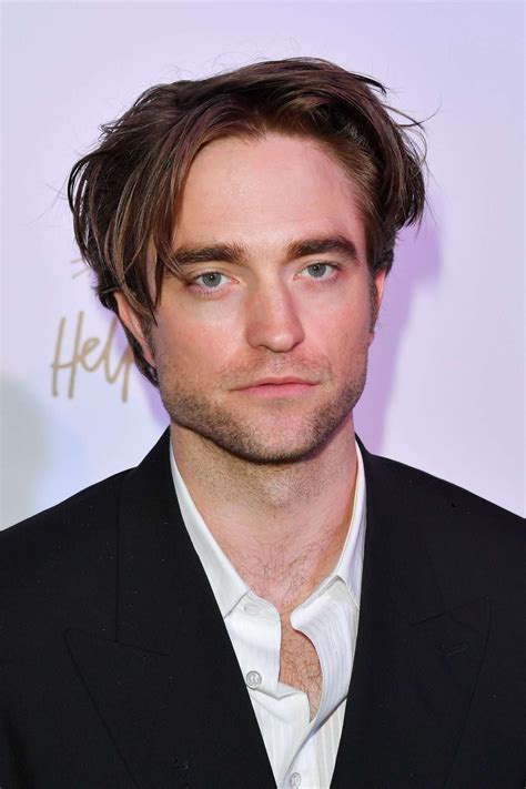 Happy 37th Birthday to Robert Pattinson! 🎂🎁🎉 : r/robertpattinson