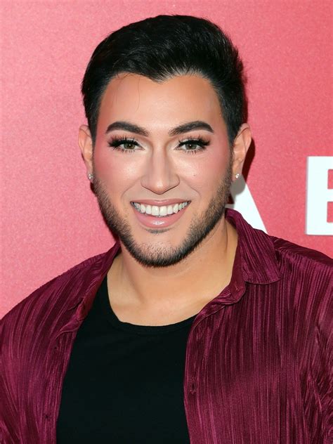 Manny Mua Make Up Artist Youtuber Influencer