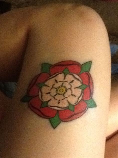 Tudor rose! #tattoo #tudors #rose #leg | Tattoos, Get a tattoo, Flower ...