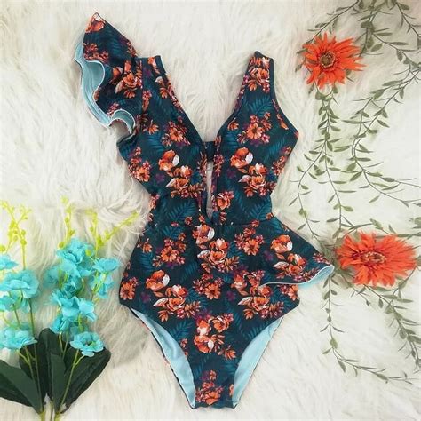 2022 New Sexy Ruffle Print Floral One Piece Swimsuit Off The Shoulder