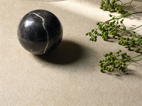 LUNA LIMESTONE Top cucina in gres porcellanato effetto pietra By