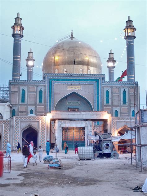 10 most visited shrines in Pakistan