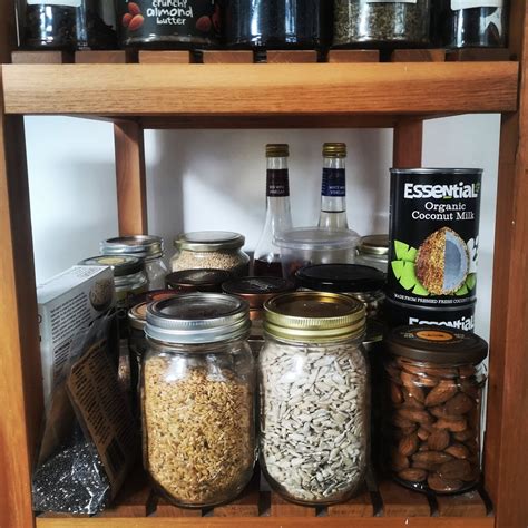 How to stock your plant-based pantry — The Mindful Kitchen