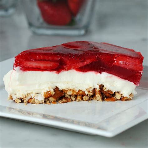 Best Strawberry Jello Cheesecake With Pretzel Crust Recipes